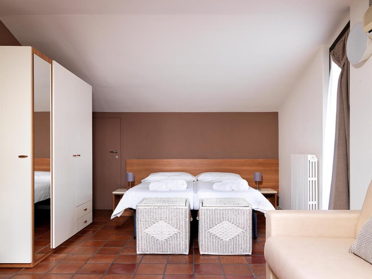 Residence Il Melograno Manerba del Garda Exterior photo